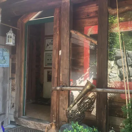 Wohnstudio In Umgebauter Scheune Panzió