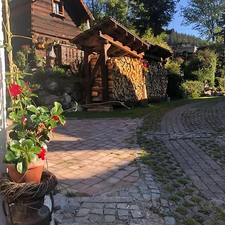 Wohnstudio In Umgebauter Scheune *
