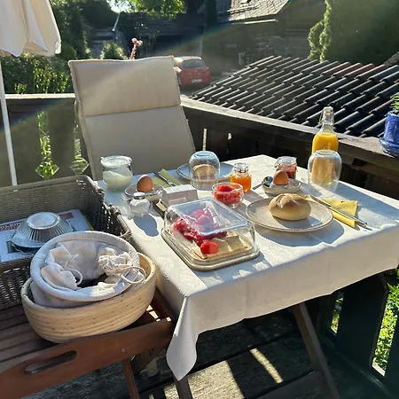 Wohnstudio In Umgebauter Scheune Panzió